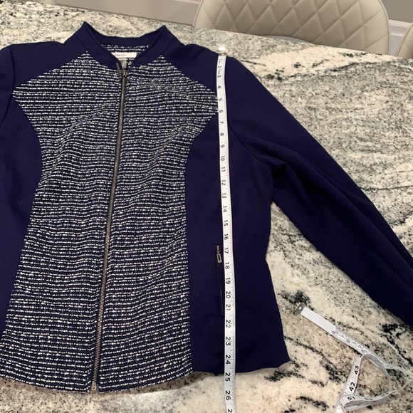 TanJay zip up sweater/jacket  size 18, blue/white with silver specs, 2 pockets - Picture 8 of 14